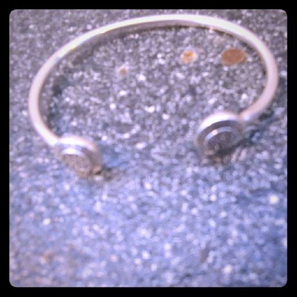 Pandora Jewelry - Silver Pandora bangle bracelet Pandora Jewelry - Silver Pandora bangle bracelet
